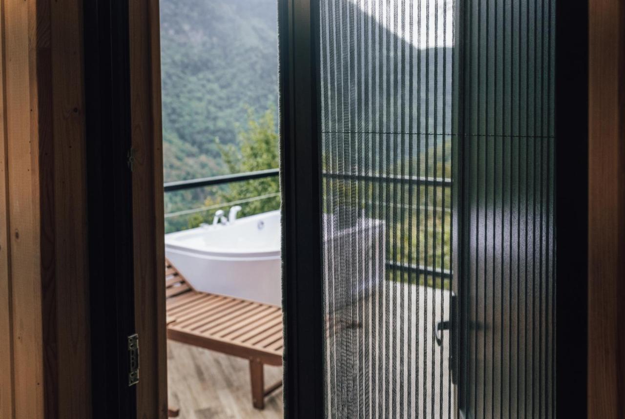 Unique Boutique Hotel Near Batumi Zeda Chkhutuneti Eksteriør billede